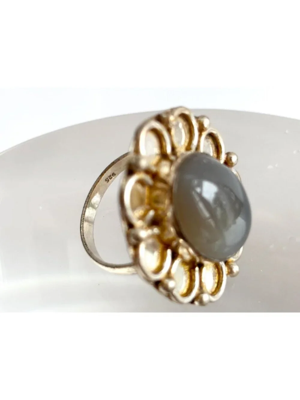 Grey Agate Cabochon Oval Stone Scalloped Sterling Silver 925 Vintage Ring - sz 9